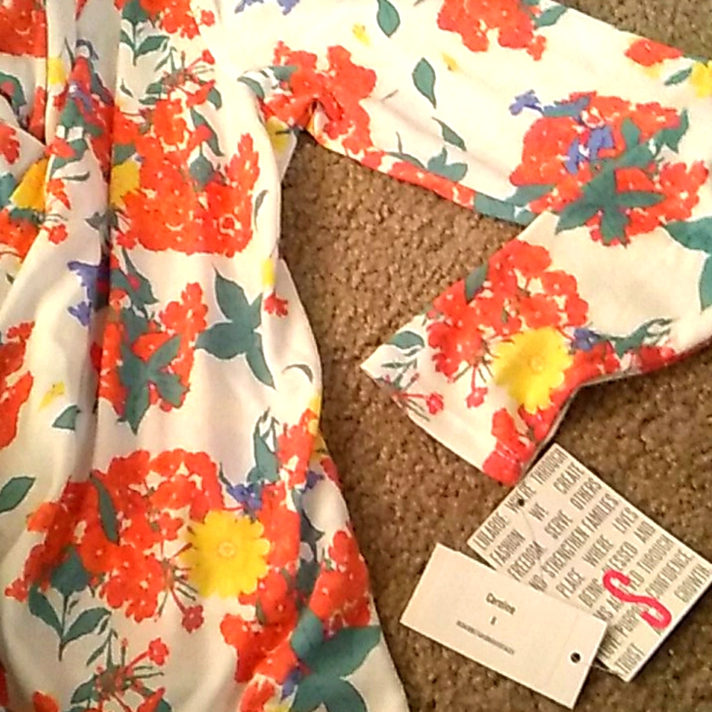 Lularoe S Caroline